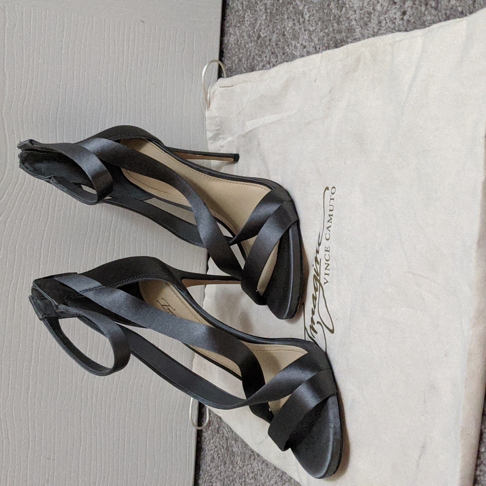 Vince Camuto Heels 8.5